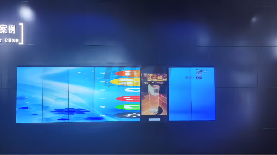 山東濟南展廳滑軌屏項目