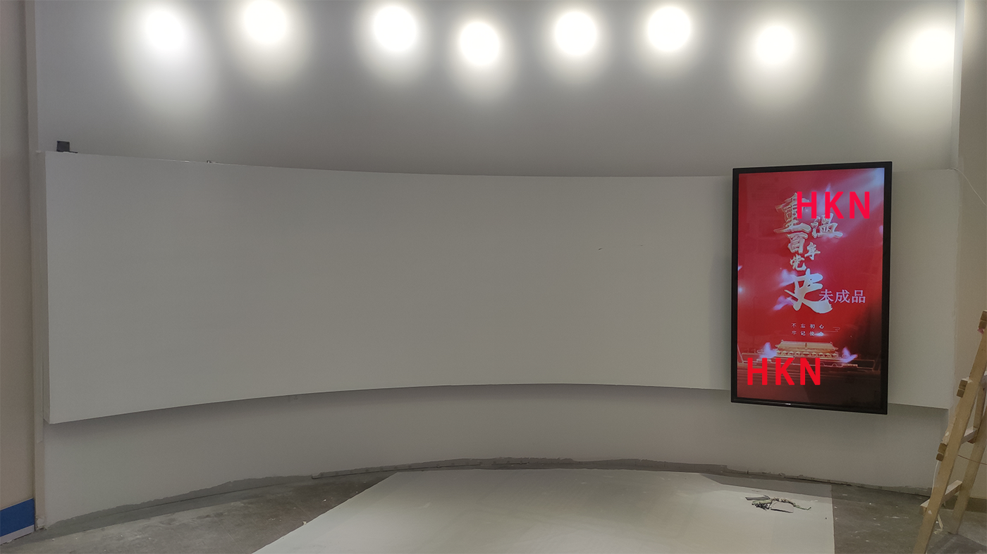 大連建設銀行弧形滑軌屏